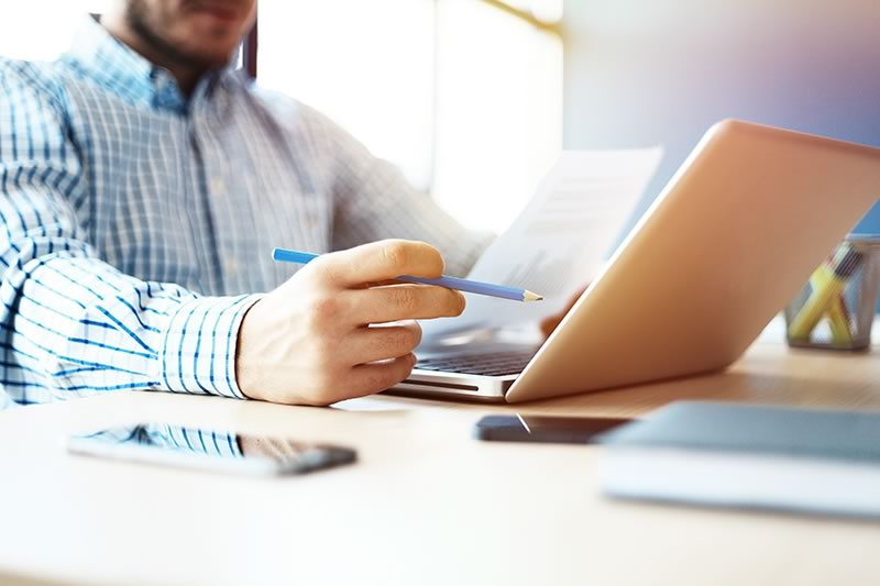 Support hotline complet pour les clients détenteurs d'un abonnement Start, Pro et Custom